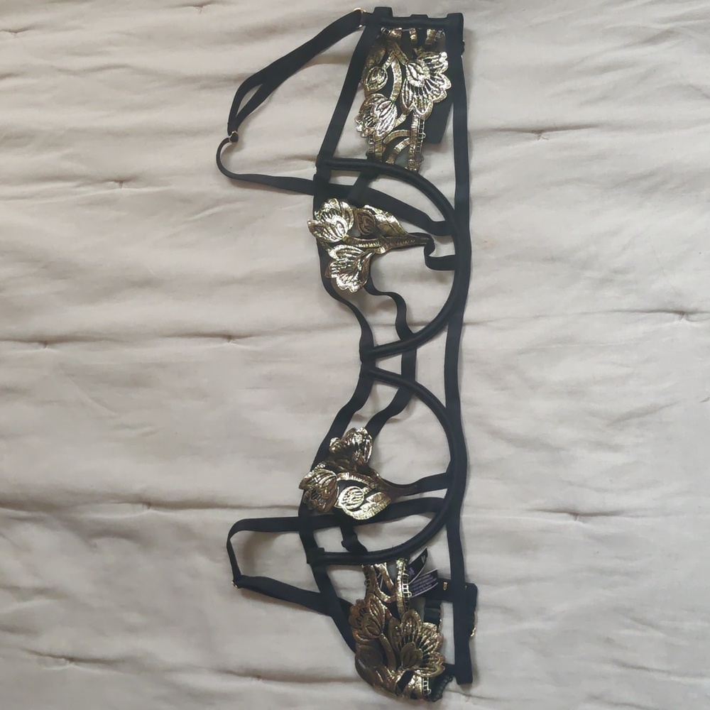 Victoria's Secret 34DD black/gold cage bra